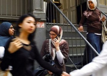 Wanita AS Buat Aplikasi Hubungkan Seniman Muslim