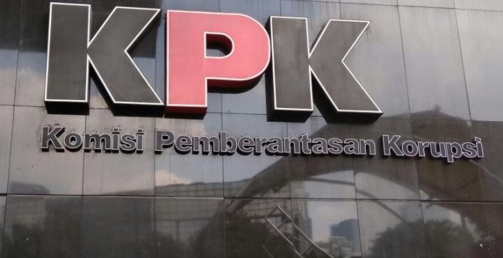 KPK tetapkan Bupati Probolinggo tersangka suap jabatan kades