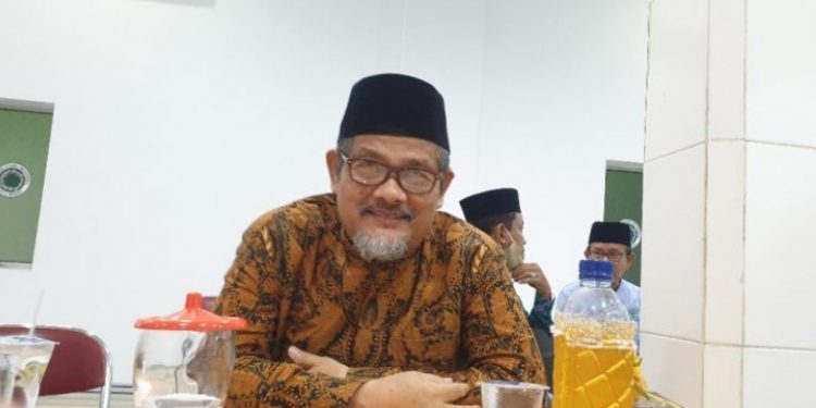 Kolom Dr. Masri Sitanggang : Untung Aku Bisa Memangkas