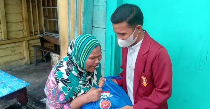 IMM Tapsel Prihatin Pandemi Covid19, Bantu Warga dengan Sembako