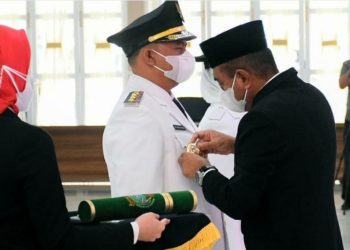 Gubsu Lantik Erik Adtrada Ritonga dan Ellya Rosa Siregar