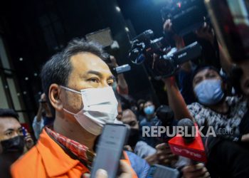 Azis Syamsuddin Diduga Suap Eks Penyidik KPK Rp 3,1 Miliar