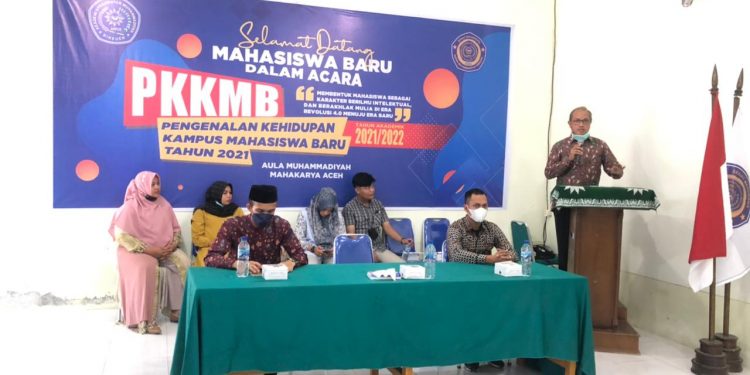 Akper Muhammadiyah Biruen Gelar PKKMB