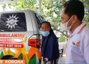Mbah Tuginem Relakan Tabungannya Bantu Lazismu Beli Ambulans