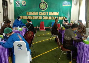 Vaksin Tahap ke-Tiga (Booster) bagi seluruh tenaga kesehatan RSUM Sumatera Utara