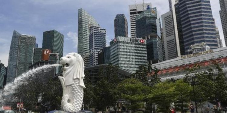 Singapura Ketar-ketir, Covid Kembali Meledak