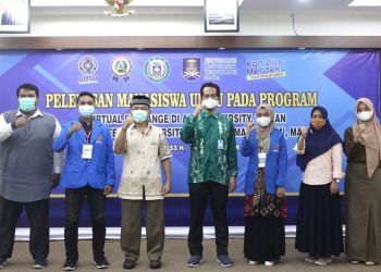 Rektor UMSU Lepas 58 Mahasiswa Ikuti Program Internasional