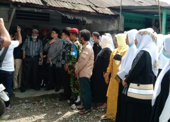 Sekjen MUI Pusat Kunjungi Perumahan PTPN IV yang Digusur Tanpa Ganti Rugi