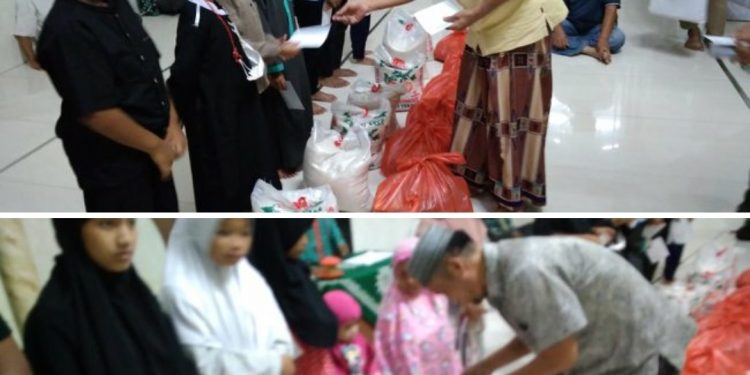 Peduli Fakir Miskin, PRM Jalan Mandiling Bagikan Sembako