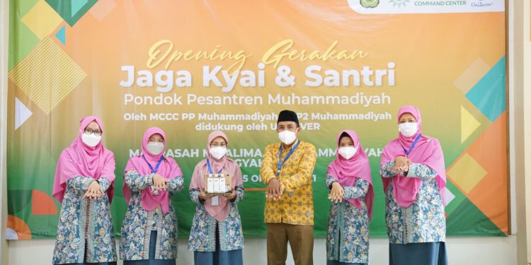 MCCC Teguhkan Gerakan Jaga Kyai dan Santri