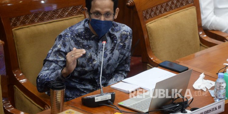 Kemendikbudristek Rancang Insentif Guru di Daerah 3T