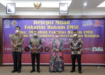 Milad 39 Tahun, Fakultas Hukum UMSU Luncurkan Buku Pengabdian Hukum dan Pemberian Tali Asih