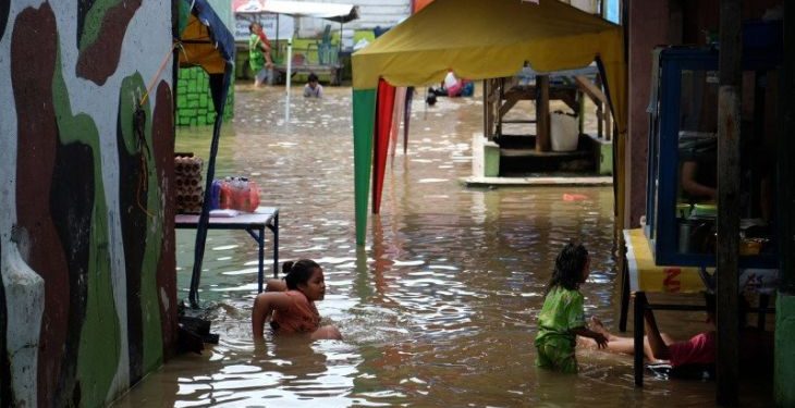 Masyarakat Pesisir Timur Sumut Diimbau Waspada Banjir Rob pada 2-9 November 2021
