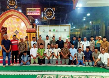 Doni Rahman, Faizul Abror, Mizron Mahdi.Pimpin PRPM Jambur Asli Pasar Batahan