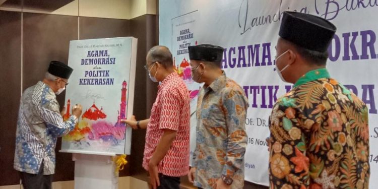 Buku “Agama, Demokrasi dan Politik Kekerasan” Sebuah Kritik Otentik dan Elegan