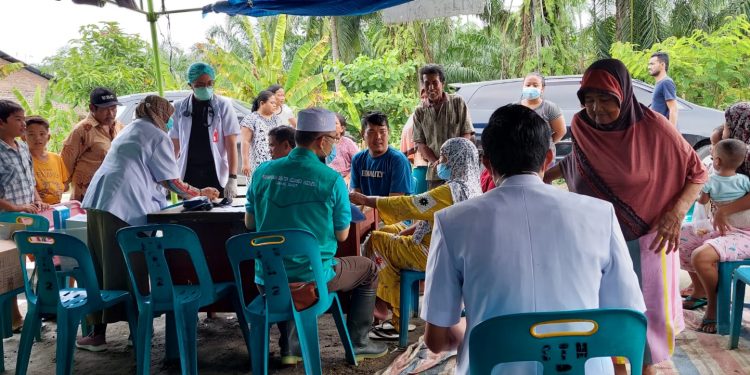 FK-UMSU dan PDKI Gelar Bakti Sosial di Serdang Bedagai