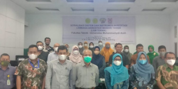 FT-Unmuha Gelar Sosialisasi Sistem dan Instrumen Akreditasi