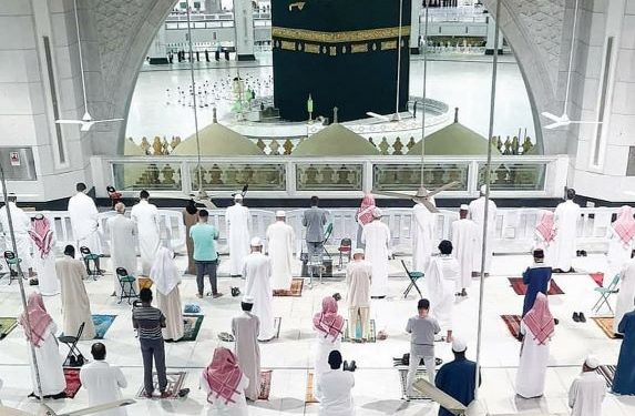 Umrah Dibuka 12 Desember Ini Syaratnya