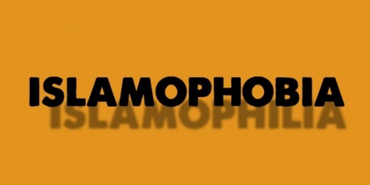 Muslimah Inggris: Islamofobia Terjadi Setiap Hari