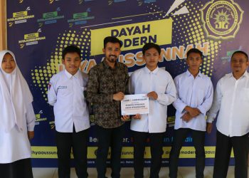 Lima Santri dapat Beasiswa Mentari dari Lazismu Lhokseumawe