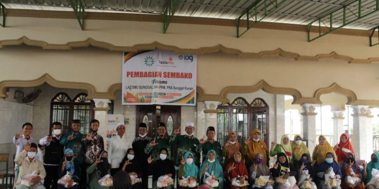 Milad ke109, PRM/PRA Sunggal Kanan Santuni Warga dengan Bagi Sembako