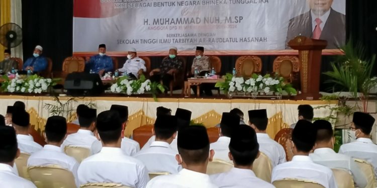 Perkuat Wawasan Kebangsaan, Senator M. Nuh Bekali Civitas STI-Tarbiyah Ar Raudah Hasanah