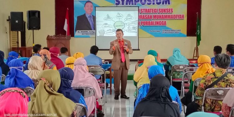 SImposium Branding Sekolah – Madrasah Muhammadiyah dan Strategi PPDB