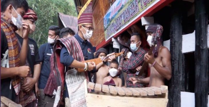 Menparekraf bantu alat pertukangan alat musik tradisional di Sumut