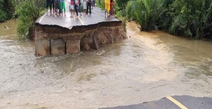 Jalur Panyabungan – Natal belum bisa dilalui roda empat