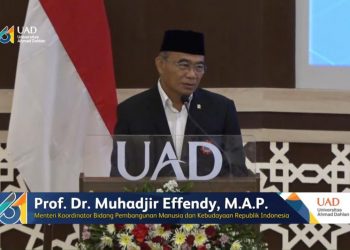 Menko PMK RI Puji Kepeloporan UAD Bantu Pemerintah Tangani Covid-19