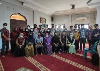 Lazismu Bersama PRM/PRA Puri Adakan Khiitanan dan Bekam Gratis