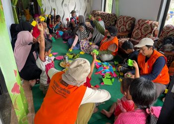Relawan Muhammadiyah Dampingi Psikososial Warga Terdampak Erupsi Semeru