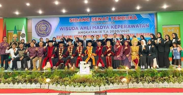Akper Muhammadiyah Biruen Wisuda 69 Lulusan, Siap Menghadapi Tantangan