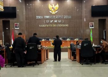 Memperihatinkan, Pimpinan DPRD DS Tidak Hadir, Terpaksa  Rapat Paripurna Diskor