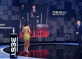 Robert Lewandowski Sisihkan Messi dan Muhammad Salah, Raif Gelar Pemain Terbaik FIFA