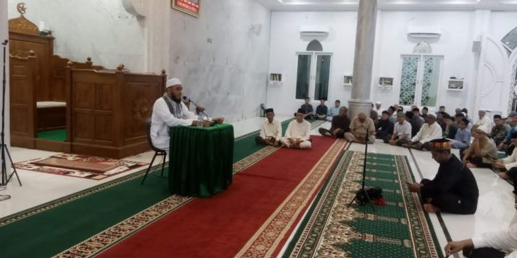Urgensi dan Keutamaan Membaca Al-Qur’an