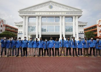 Rektor UMSU Lepas Mahasiswa Teknik Ikuti Program Magang Bersertifikat