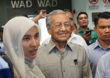 Mahathir masuk rumah sakit Jantung
