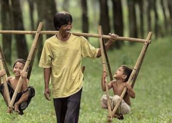 Khutbah Jum’at: Pribadi yang Menggembirakan