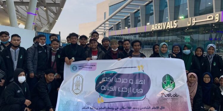 20 Santri Lolos ke Al-Azhar Mesir, Ini yang Patut Dicontoh untuk PesantrenMu!