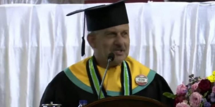 Mahasiswa Non-Muslim Raih Gelar Doktor Pendidikan Islam di Kampus Muhammadiyah