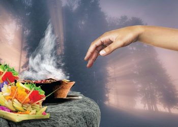 Bolehkah Memakan Sesajen yang Ditemukan di Sembarang Tempat?