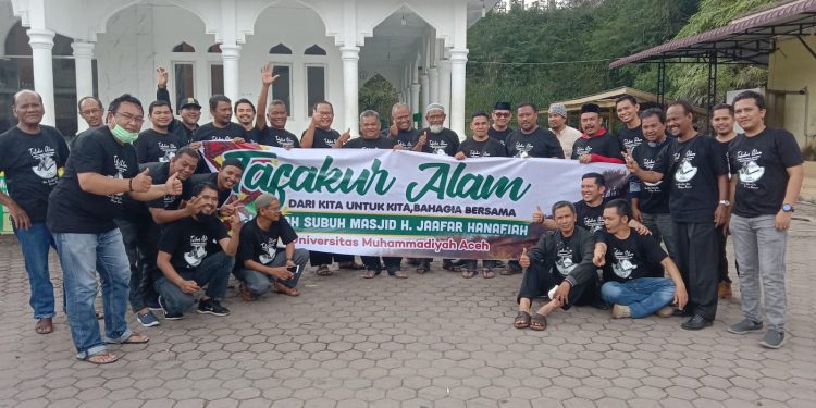 Tafakur Alam, Ciptakan Kekompakan Jamaah Masjid H. Jaafar Hanafiah Kampus Unmuha