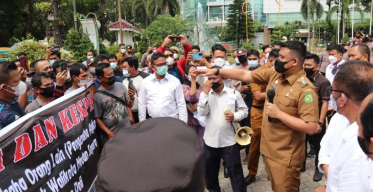 Supir Angkut Demo, Walikota Janji Surati Kemenhub Soal Trans Metro Deli Tanpa Tarif