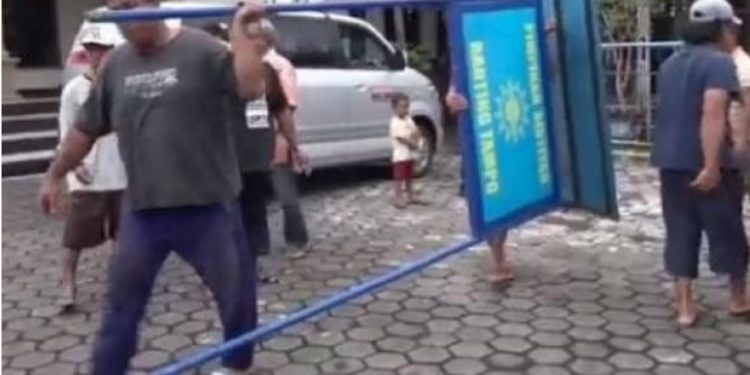 Pencopotan Plang Nama Muhammadiyah di Banyuwangi, Ini Uraian Masalahnya