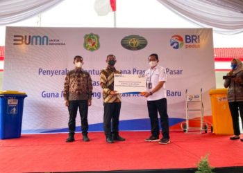 BRI Serahkan Bantuan CSR kepada 38 Pasar Tradisional di Kota Medan