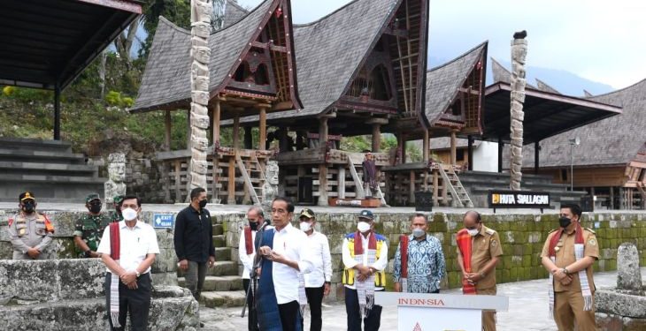 Jokowi nilai kawasan Huta Siallagan di Samosir sangat berkelas