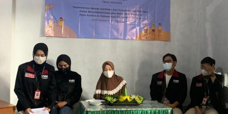 Mahasiswa UMM Bantu Tumbuh Kembangkan Minat Bakat Anak Panti