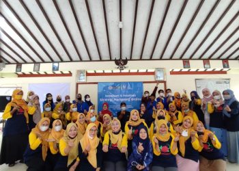 Pelatihan Social Media Marketing bagi Pelaku UMKM Desa