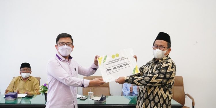 Rektor Unmuha Dr. Aslam Nur Buat Terobosan, Bayarkan Insentif Tulisan Jurnal Terakreditasi